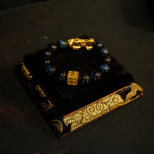 Wealth Bracelet (Fortune Pixiu with Money Dice)
